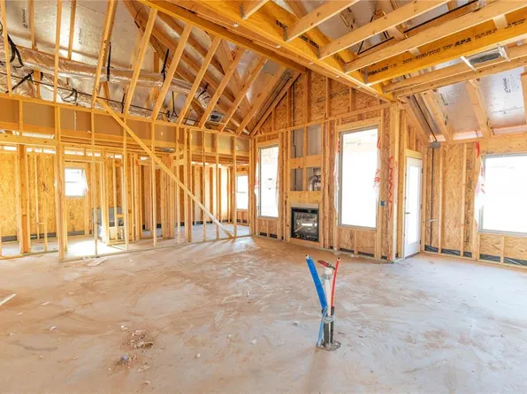 9308 NW 119th St, Yukon, OK 73099