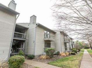 32 Sam Bonnell Dr, Union Twp., NJ 08809