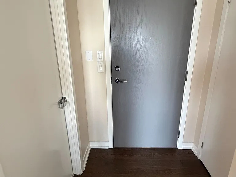 21 Widmer St #3706 — Photo 8