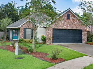 411 Lodge Dr, Lafayette, LA 70506