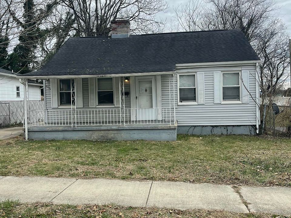 1st image of 2624 Woodbine Ave