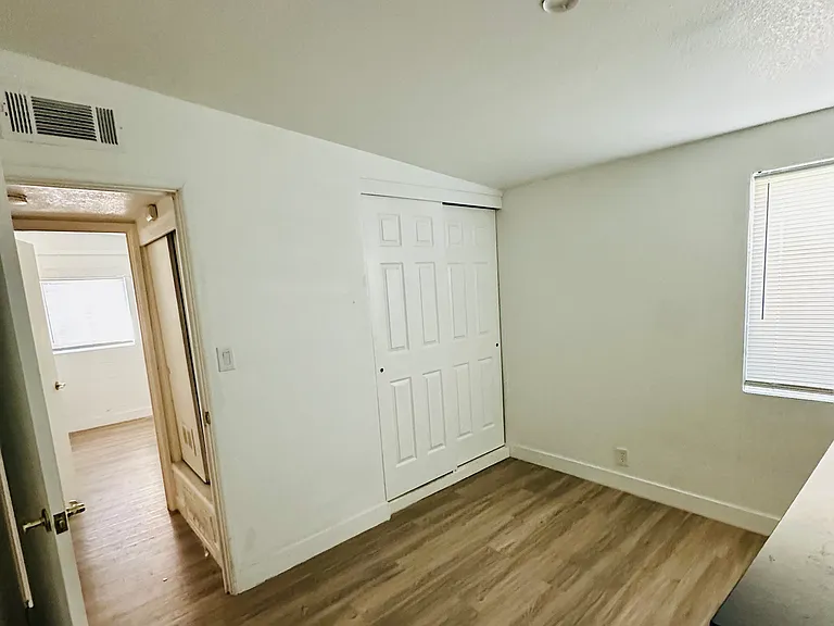 3200 E Owens Ave — Photo 20