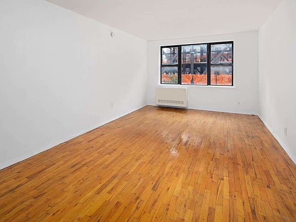 4th image of 417 E 90th St APT 4