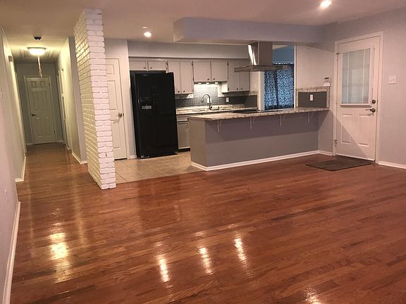 3rd image of 2024 Sprucewood Dr