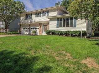 2924 S 159th Avenue Cir, Omaha, NE 68130