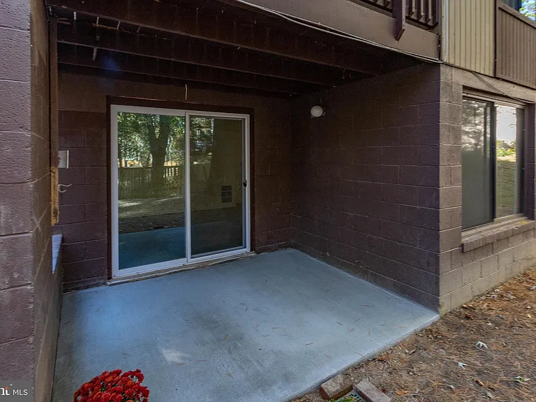 12303 Mulberry Ct — Photo 71