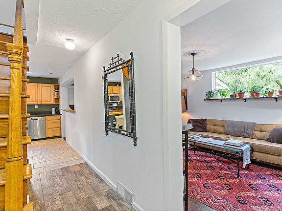 JanetB-6 Croton Dam Rd-05.JPG