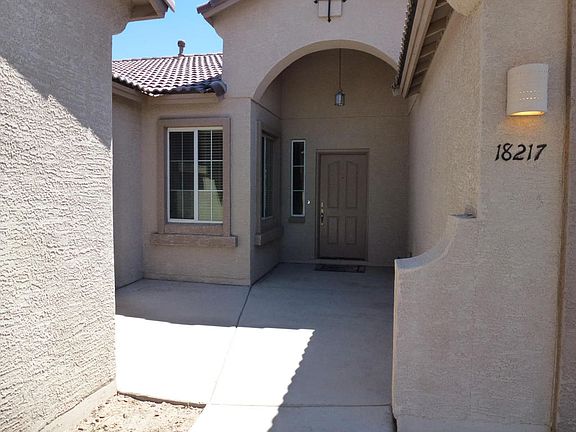 3rd image of 18217 W Maui Ln