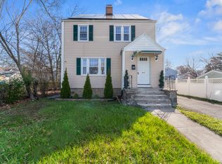 412 Amsterdam Ave, Bridgeport, CT 06606