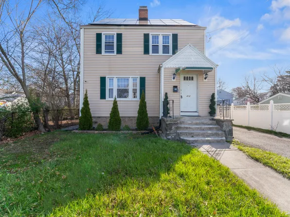 412 Amsterdam Avenue, Bridgeport, CT 06606