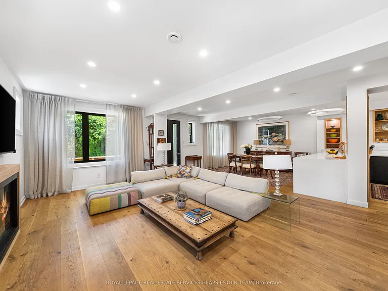 115 Robinson St — Photo 10