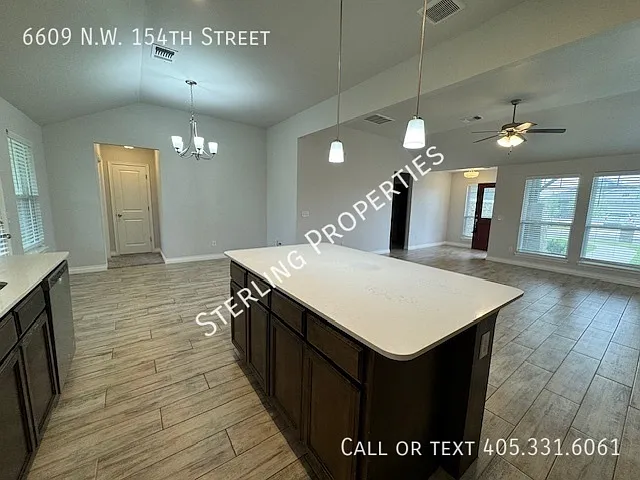 6609 NW 154th St — Photo 18