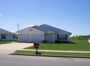 1118 Mark Ave, Tomah, WI 54660