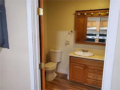 204 Grand Ave #2 — Photo 87
