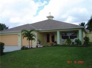 2725 SW Ann Arbor Rd, Port Saint Lucie, FL 34953