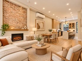 5 Alice Ct