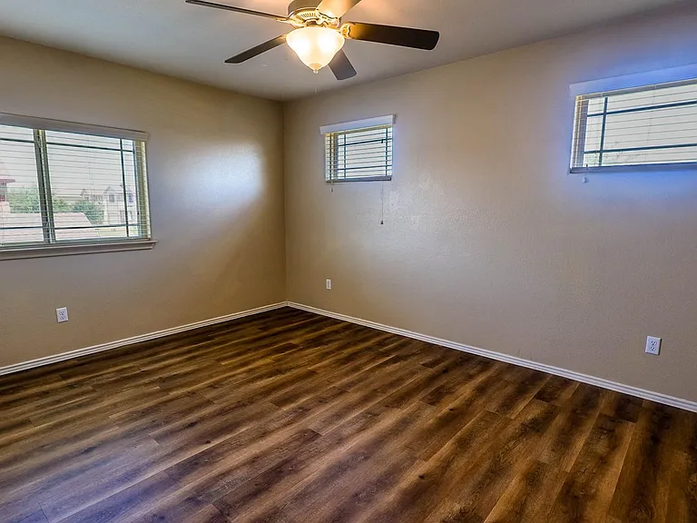17208 Bridgefarmer Blvd — Photo 23