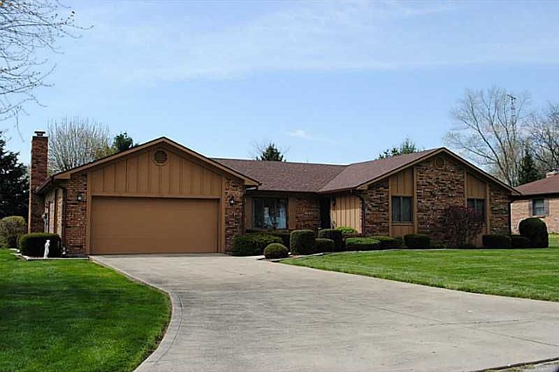 1st image of 236 W Lawton Cir