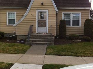 320 E Henkle St, Tekoa, WA 99033
