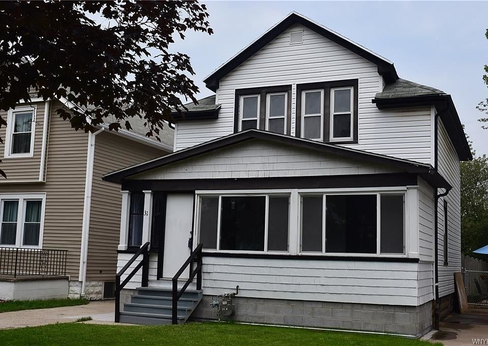 1st image of 31 Dakota St
