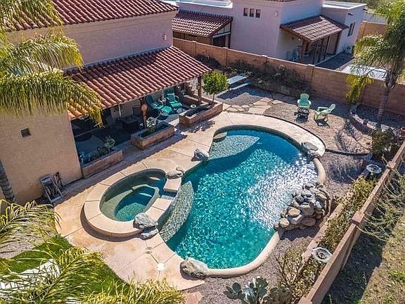 3rd image of 9157 N Placita San Isidro
