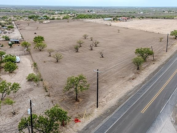 3rd image of 10391 N US HWY 277 #N/A