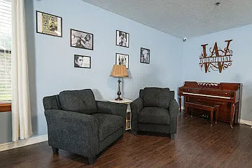 41 Chestnut Cir #3 — Photo 4