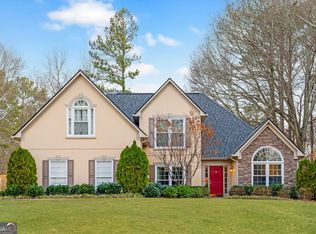 4910 Hunters Oaks Ln, Alpharetta, GA 30009
