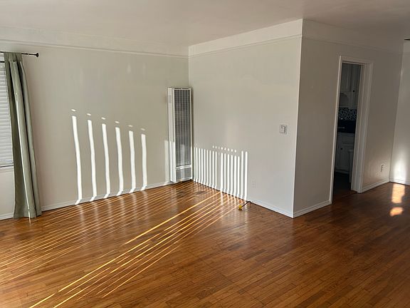 3rd image of 271 Covina Ave #1