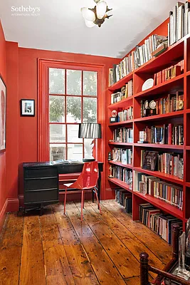 Sold by Sotheby's International Realty | media 10