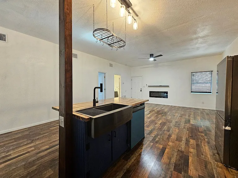 170 Circle Dr — Photo 4