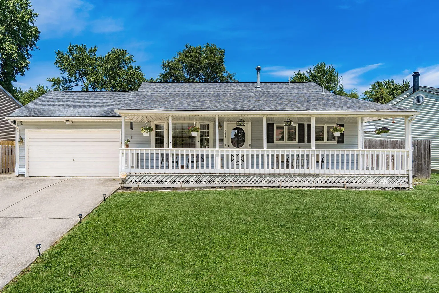 4992 McAllister Ave photo 1
