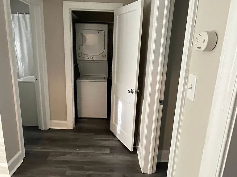3515 N Roxboro St — Photo 13