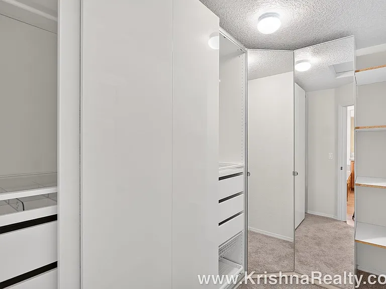13686 NW Henninger Ln — Photo 23