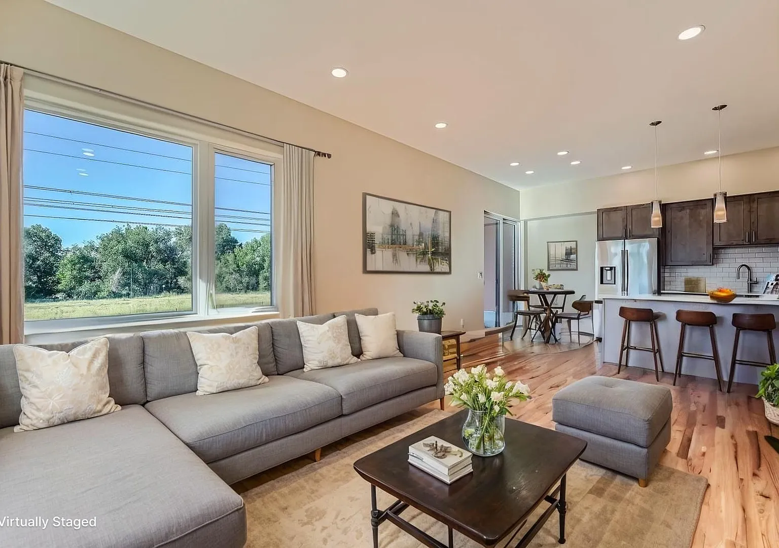Modern 4BR Townhome Near Sloan's Lake | Rooftop Deck, Finished Basement & Garage — Photo 4