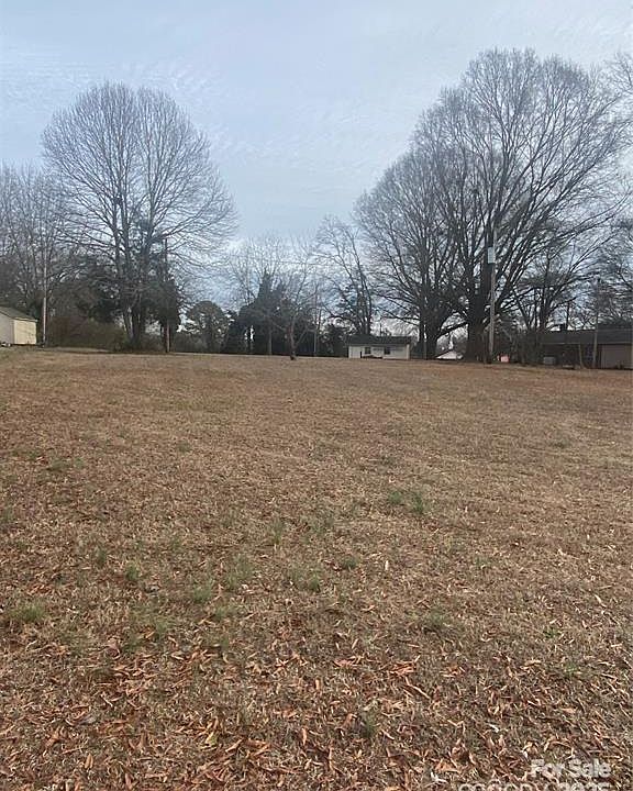 1st image of 0 Gladwood Ln