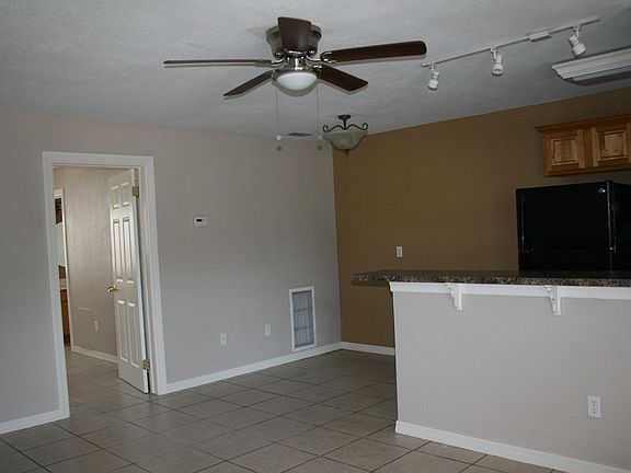 2nd image of 1810 52nd St S APT 2