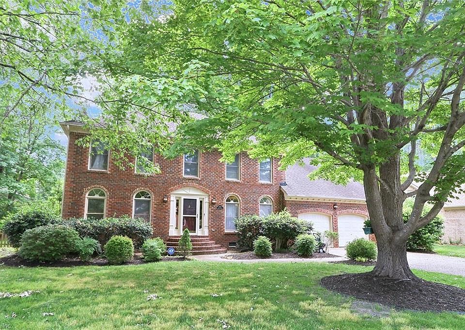 1st image of 820 Birch Forest Ct