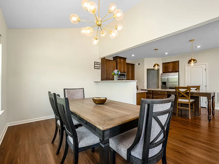111 Pinevalley Dr — Photo 15