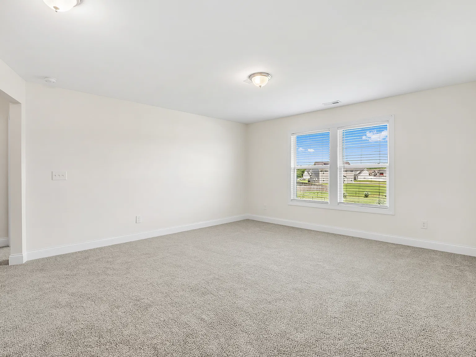 102 Bollienger Dr - 1 — Photo 4