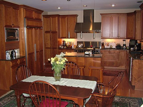 Gourmet Kitchen