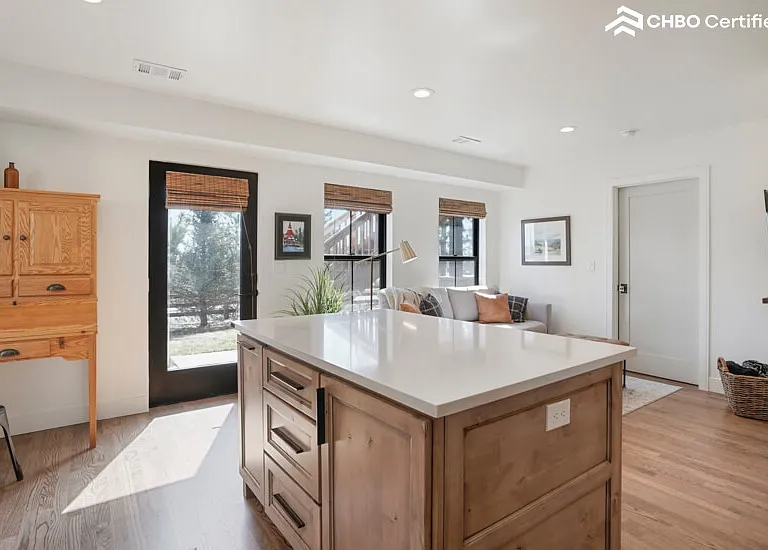 1336 Suncrest Rd — Photo 20