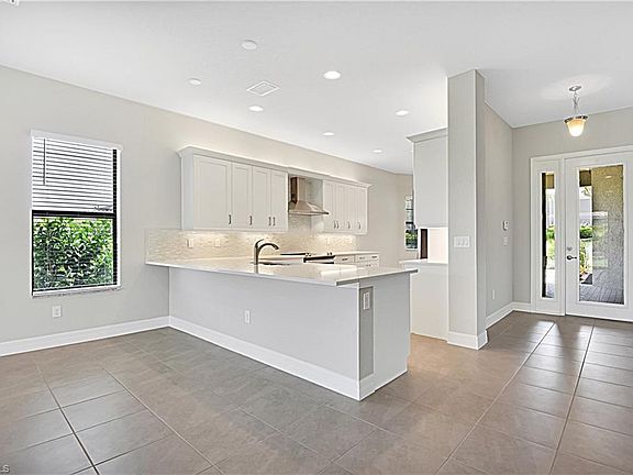 4th image of 11485 Riverstone Ln