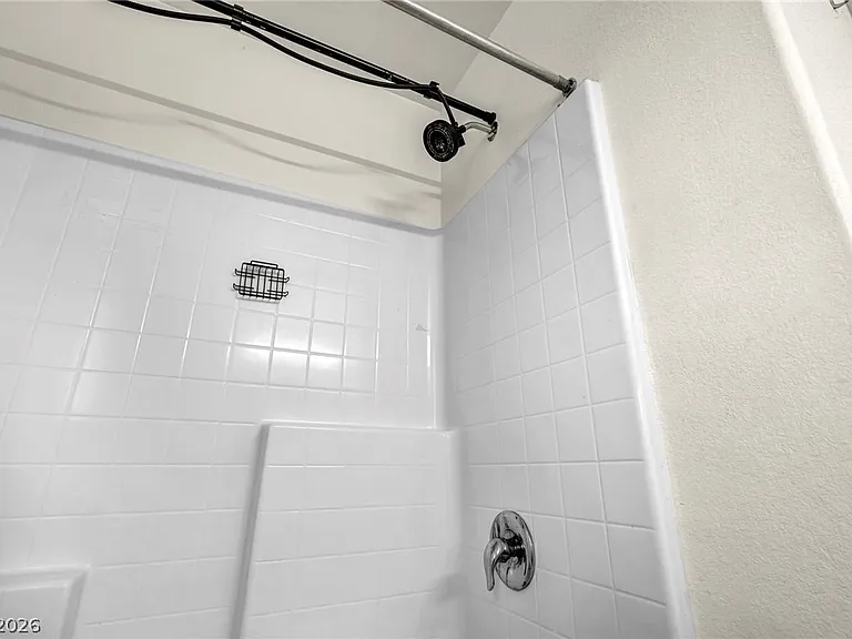 2645 Wimbledon White Ct — Photo 36