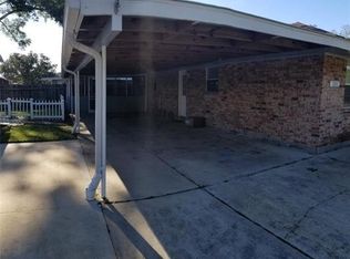 201 Plantation Rd, Hahnville, LA 70057