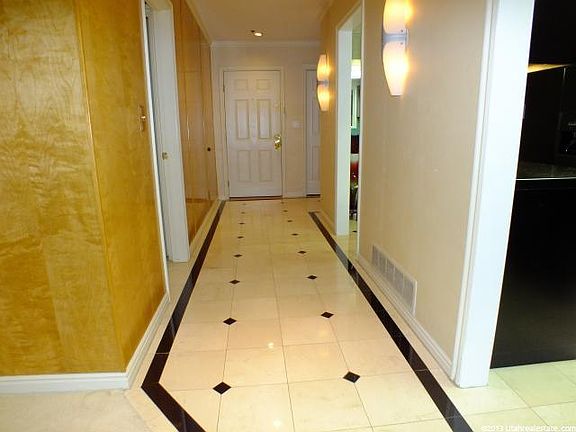 Tiled Entryway