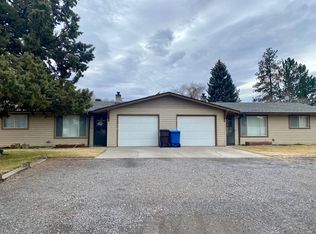 2412 SW Wickiup Ave, Redmond, OR 97756