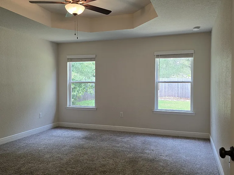 5157 Peach Dr — Photo 17