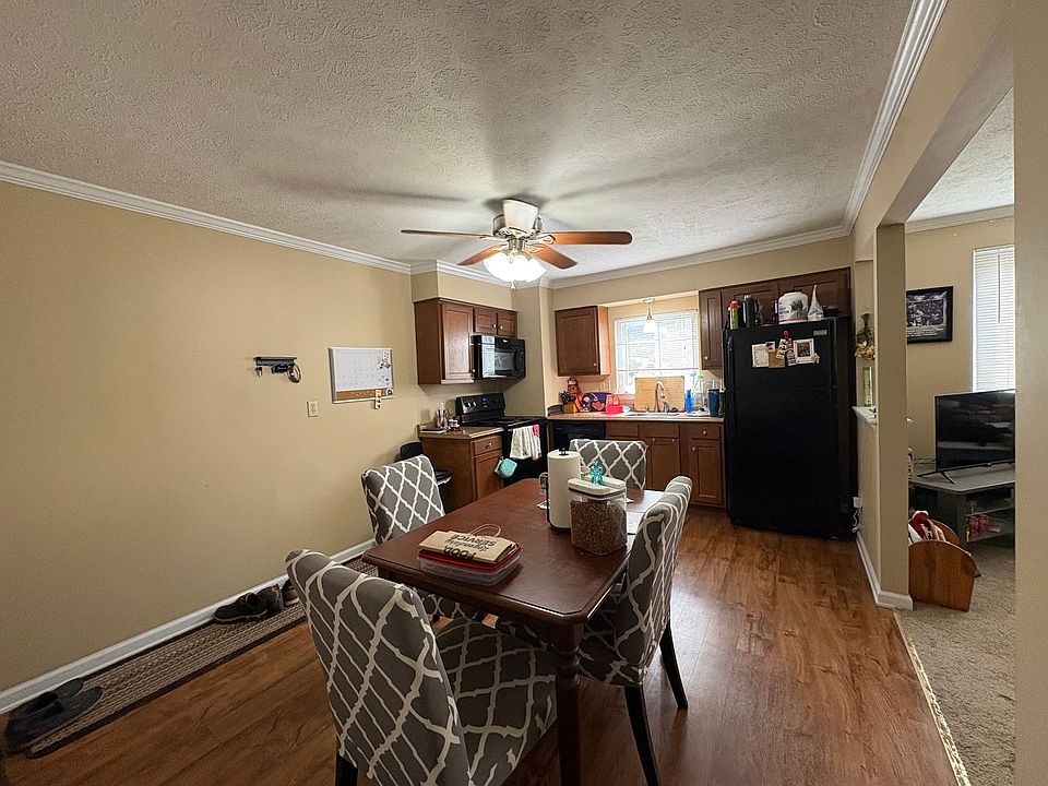 1st image of 1000 State Ave APT 4