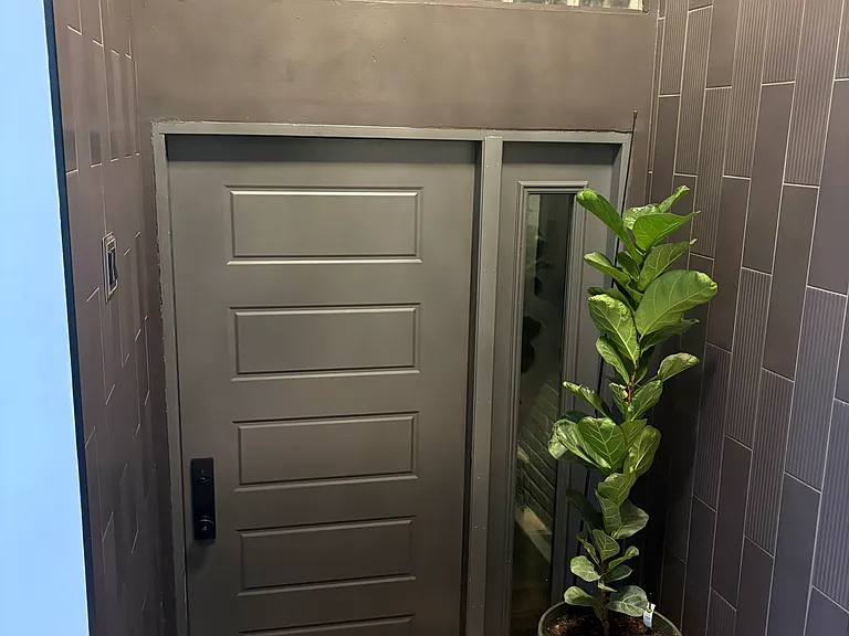 80 Ray St — Photo 8